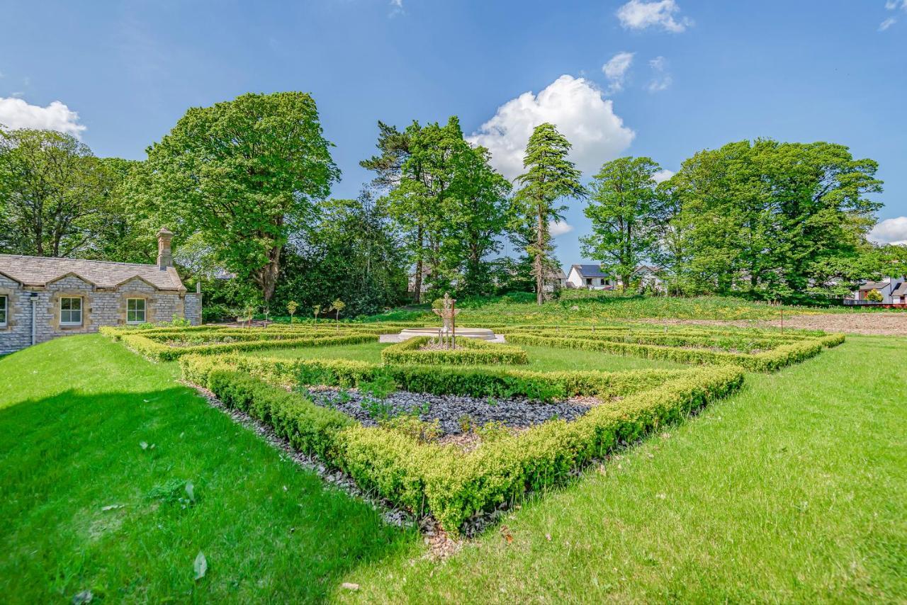 The Mabel Suite Stone Cross Mansion Улверстон Экстерьер фото
